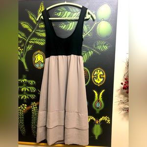 medium black& taupe dresss